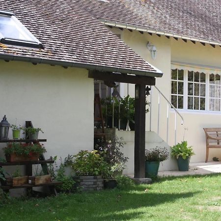 Au Bon Marechal Bed & Breakfast Giverny Exterior photo